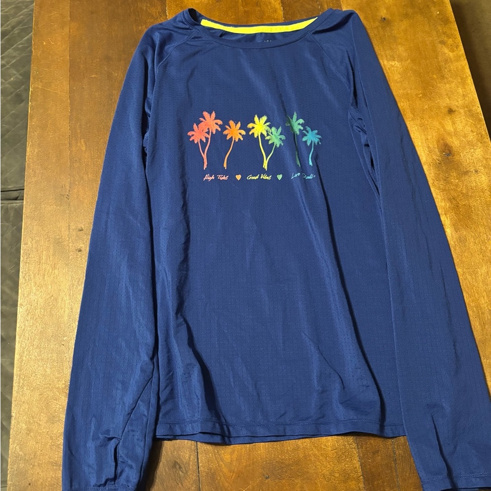 Woman’s sun shirt Blue Long Sleeve Shirt with Palm Tree Design
